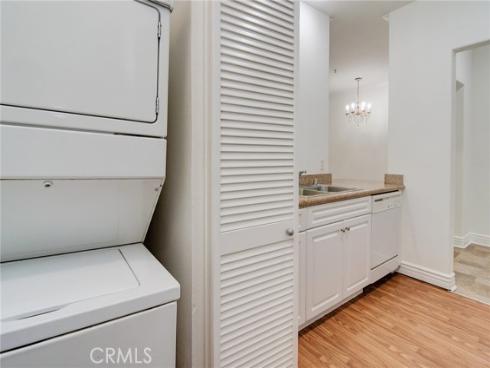2220 Watermarke Place, Irvine, CA