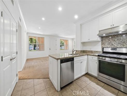 107 Mayfair , Irvine, CA