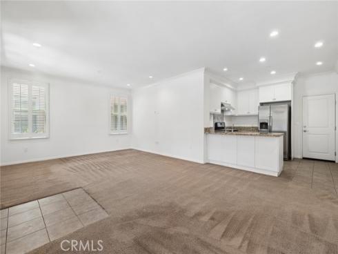 107 Mayfair , Irvine, CA