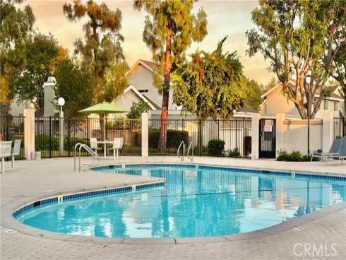 13 Sunflower , Irvine, CA