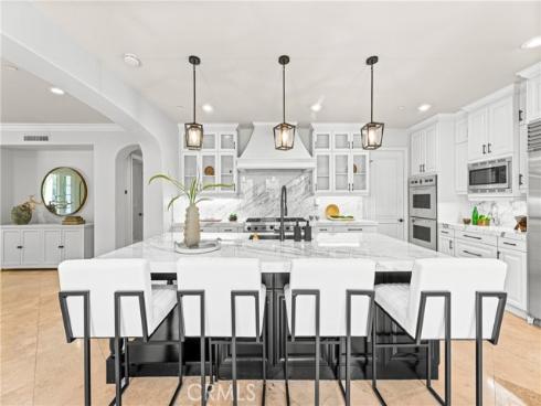 28  Blue Summit  , Irvine, CA