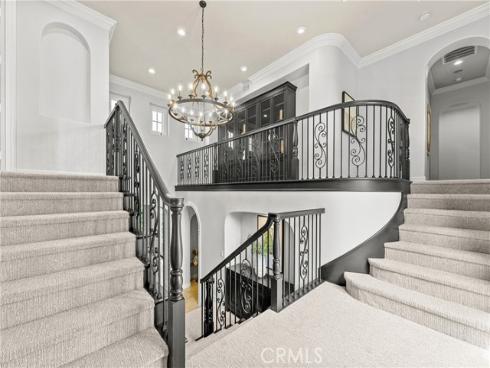 28  Blue Summit  , Irvine, CA