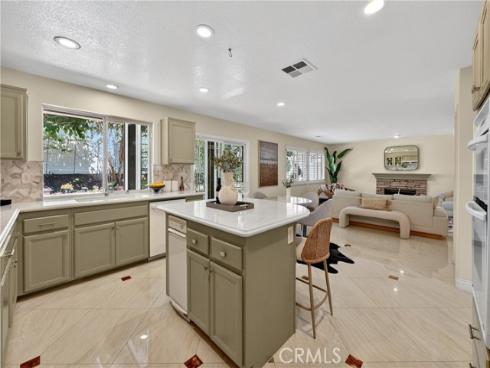 7 Carriage , Irvine, CA