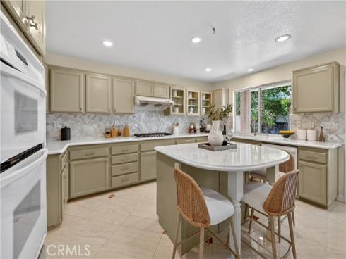 7 Carriage , Irvine, CA
