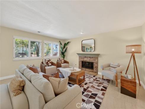 7 Carriage , Irvine, CA