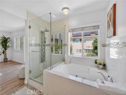 7 Carriage , Irvine, CA
