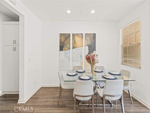 56 Bay Layrel , Irvine, CA