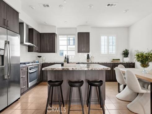 252 Harringay , Irvine, CA