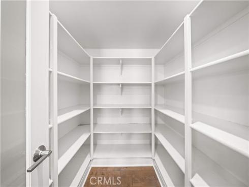 229 Radial , Irvine, CA
