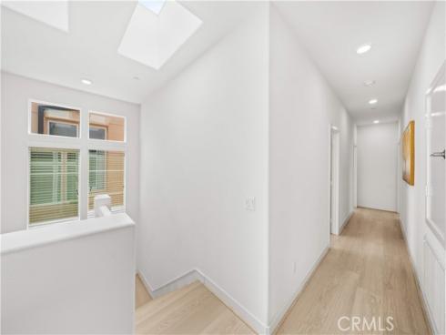229 Radial , Irvine, CA