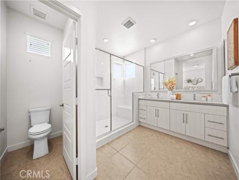 229 Radial , Irvine, CA