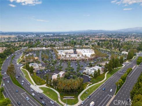9 Badger Pass , Irvine, CA
