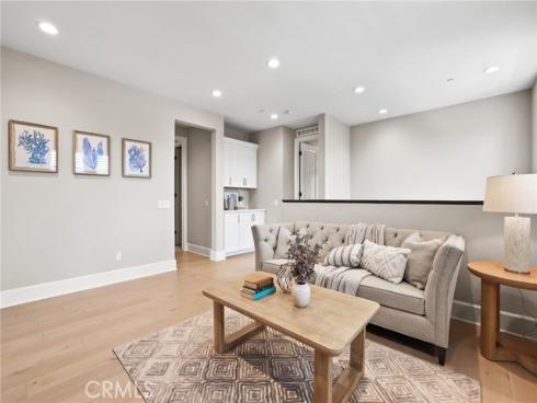 63  Pedigree  , Irvine, CA