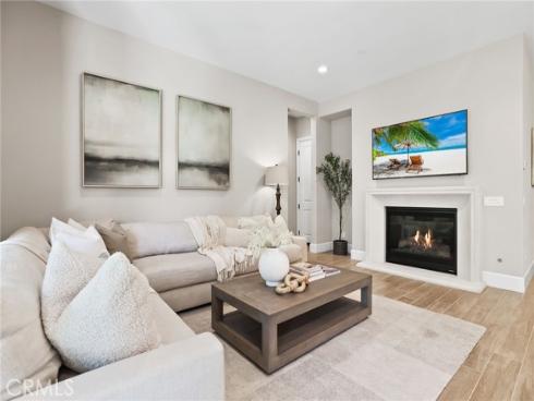 63  Pedigree  , Irvine, CA