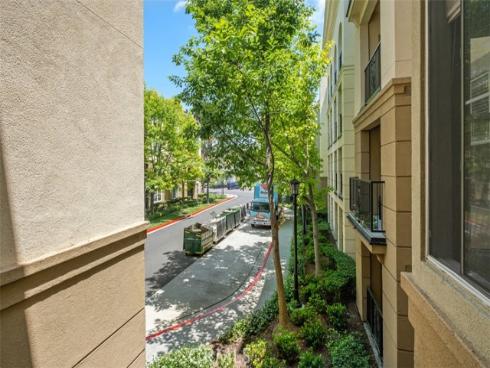3241 Watermarke , Irvine, CA