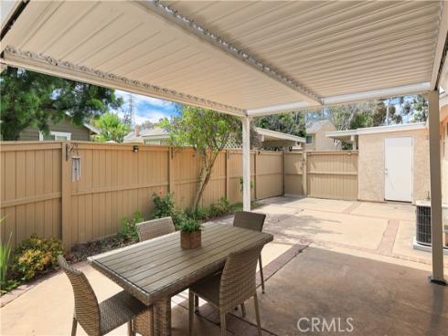 155 Rockwood , Irvine, CA