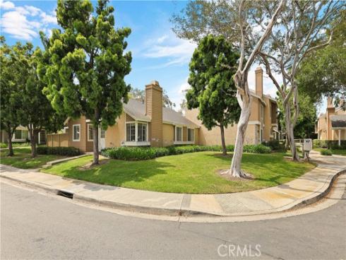155 Rockwood , Irvine, CA