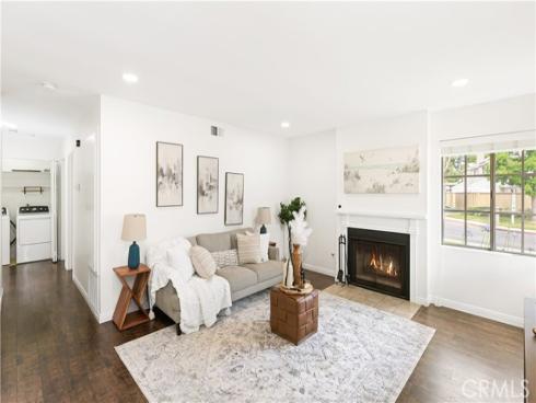 155 Rockwood , Irvine, CA
