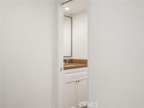 8 Moon Shadow 8 , Irvine, CA