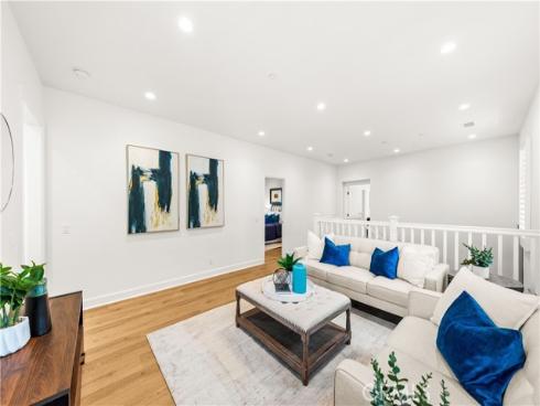 118 Mangrove Banks , Irvine, CA