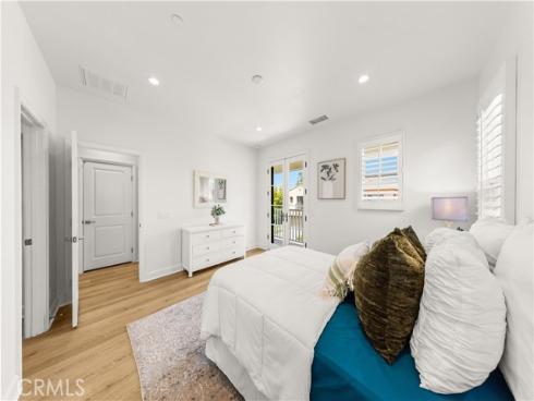 118 Mangrove Banks , Irvine, CA