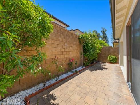 118 Mangrove Banks , Irvine, CA