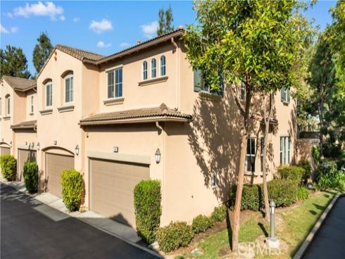 40 Trailing Vine , Irvine, CA