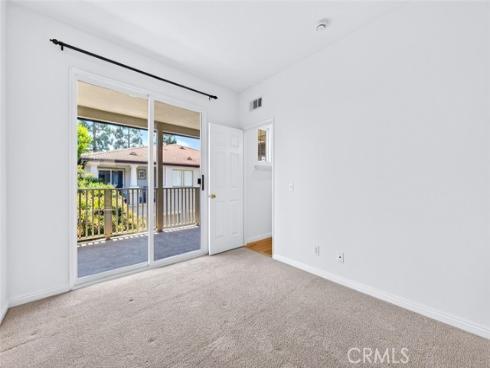 447 Ridgeway , Irvine, CA