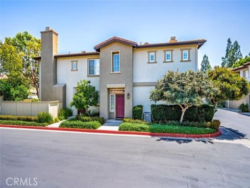 447 Ridgeway , Irvine, CA