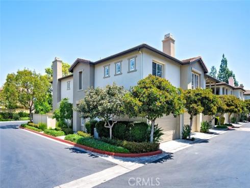 447 Ridgeway , Irvine, CA
