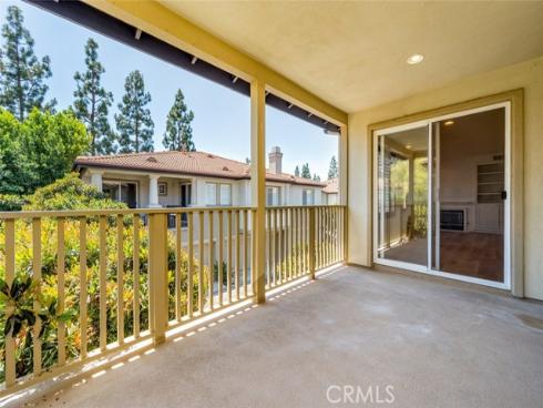 447 Ridgeway , Irvine, CA