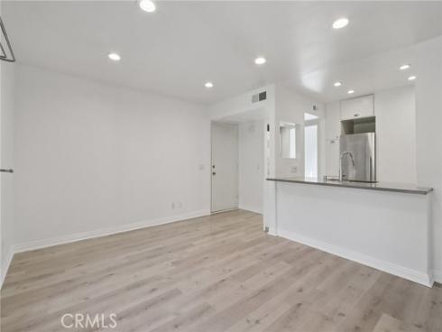 288 Tangelo , Irvine, CA