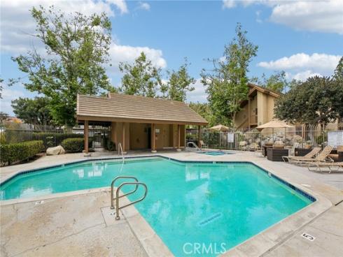 288 Tangelo , Irvine, CA
