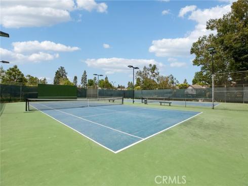 288  Tangelo  , Irvine, CA