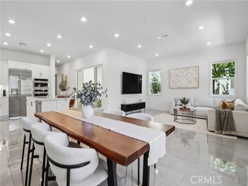 337 Abacus , Irvine, CA