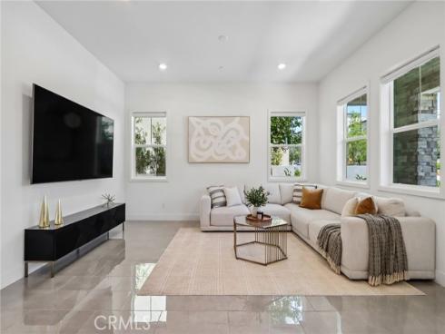 337 Abacus , Irvine, CA