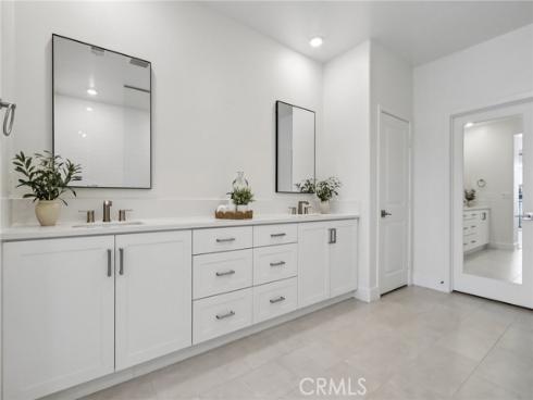 337 Abacus , Irvine, CA
