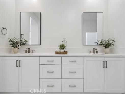 337 Abacus , Irvine, CA
