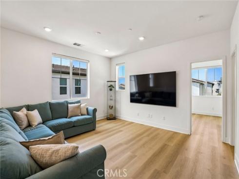 337 Abacus , Irvine, CA