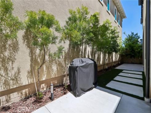 337 Abacus , Irvine, CA