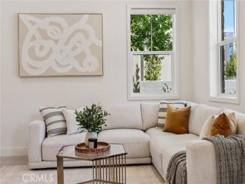 337 Abacus , Irvine, CA