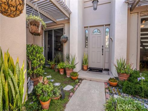 4 Mandrake Way, Irvine, CA