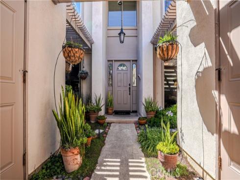 4 Mandrake Way, Irvine, CA