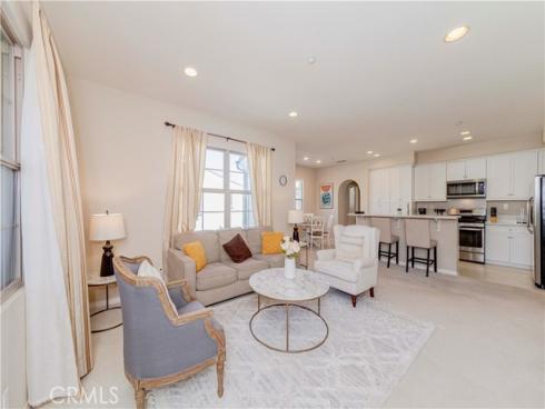78  Talisman  , Irvine, CA