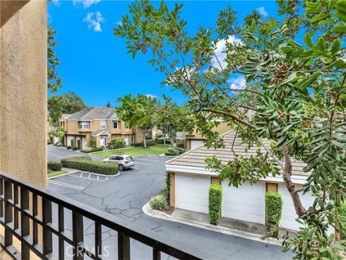 24 Vassar Aisle , Irvine, CA