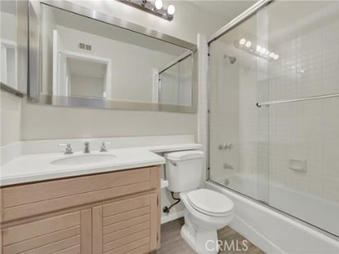 24 Vassar Aisle , Irvine, CA
