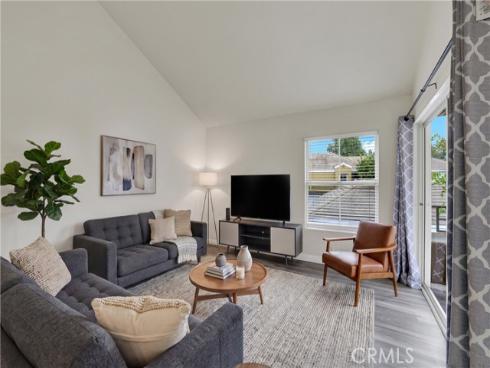 24 Vassar Aisle , Irvine, CA
