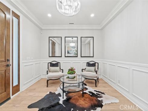 208 Radial , Irvine, CA