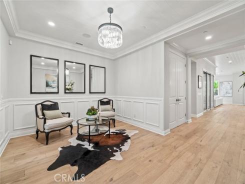 208 Radial , Irvine, CA