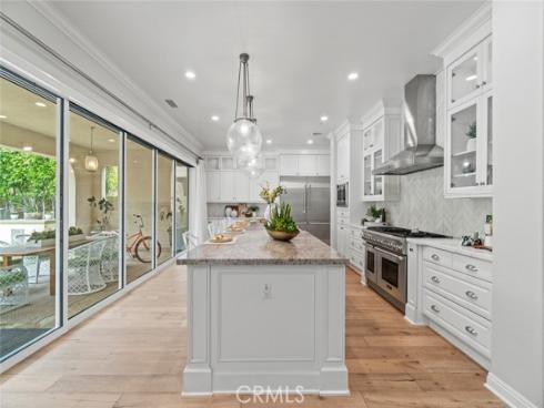 208 Radial , Irvine, CA